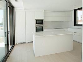 НОВАЯ ВИЛЛА У МОРЯ НА КОСТА БРАВА thumbnail 18