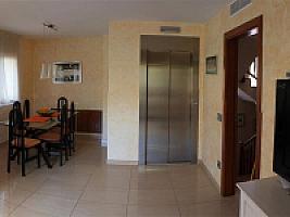 ВИЛЛА С БАССЕЙНОМ НА ПОБЕРЕЖЬЕ КОСТА ДОРАДА thumbnail 3