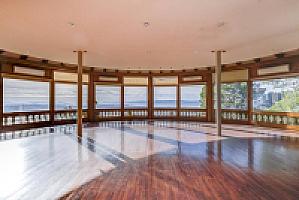 ЗАМОК С УГОДЬЯМИ ПОД БАРСЕЛОНОЙ thumbnail 6