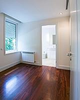 ВИЛЛА С БАССЕЙНОМ В БАРСЕЛОНЕ thumbnail 17