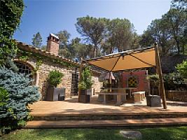 УСАДЬБА С БАССЕЙНОМ ПОД ЖИРОНОЙ thumbnail 16