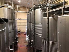 ВИНОДЕЛЬНЯ С ВИНОГРАДНИКОМ thumbnail 4