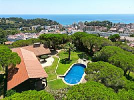 ВИЛЛА НА КОСТА БРАВА thumbnail 1