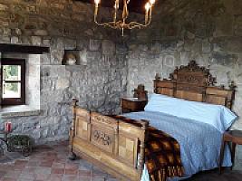 ЗАМОК С УГОДЬЯМИ В ПРЕДПИРЕНЕЯХ thumbnail 16