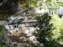 ЗАМОК С УГОДЬЯМИ В ПРЕДПИРЕНЕЯХ thumbnail 74